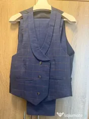 Costum ocazie speciala din 80% lana 