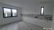 Vila moderna de 4 camere zona Sanpetru