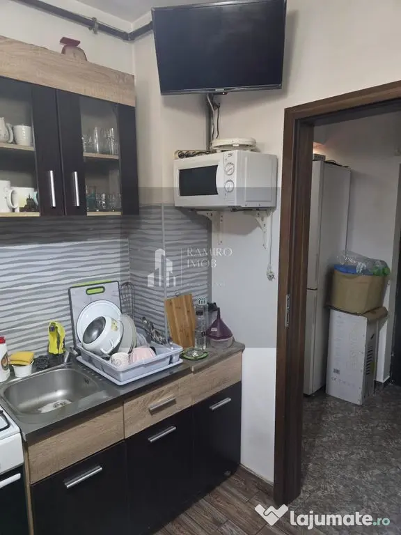 Apartament 3 camere decomandat Drumul Binelui Metalurgiei