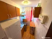 Apartament cu 3 camere - Craiovita Noua - etaj intermediar