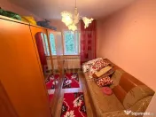 Apartament cu 3 camere - Craiovita Noua - etaj intermediar