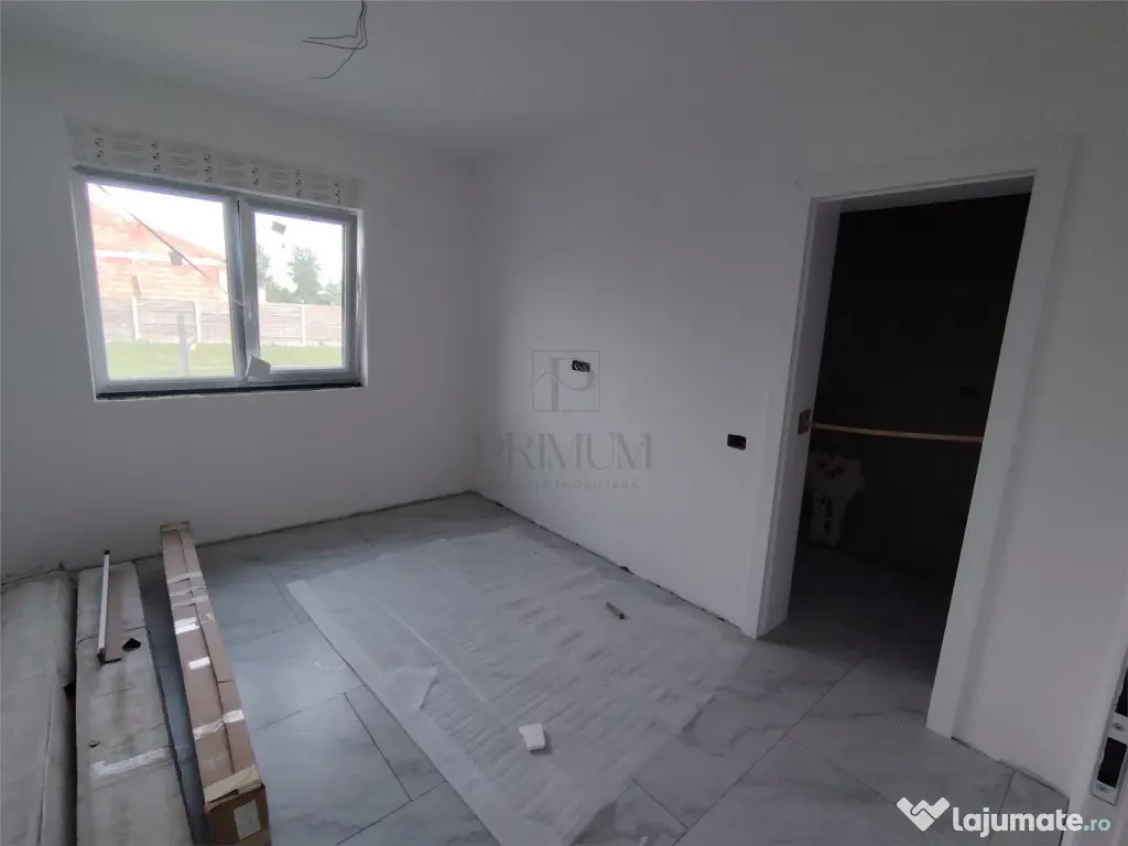 Duplex 4 camere - dormitor matrimonial - teren generos