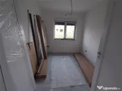 Duplex 4 camere - dormitor matrimonial - teren generos 