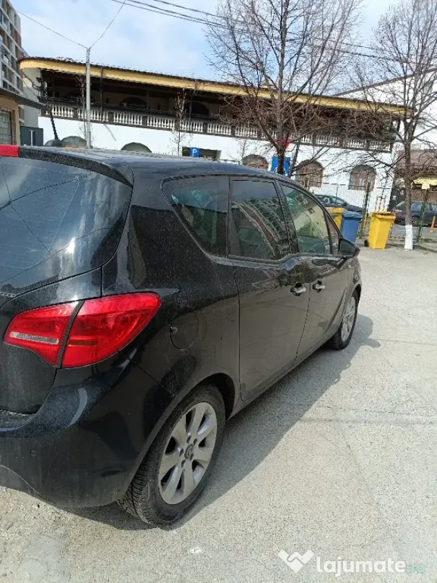 Vând Opel meriva