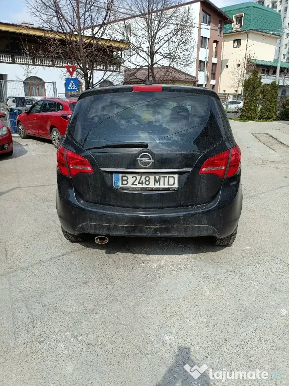 Vând Opel meriva