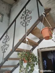 Casă de vânzare P+1, 149.70 mp, mobilată și utilată, zo