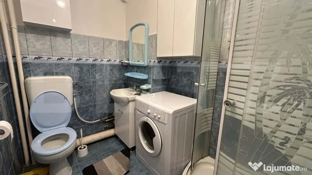 Apartament cu 4 camere cu dublă orientare, 83 mp utili, Rog