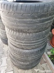 Vând anvelope bune 