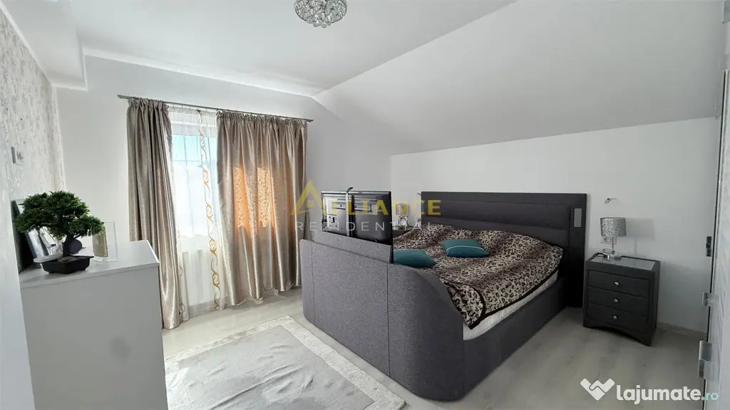 Casa Individuala - 4 camere - 2 bai - 250mp teren