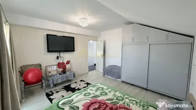 Casa Individuala - 4 camere - 2 bai - 250mp teren