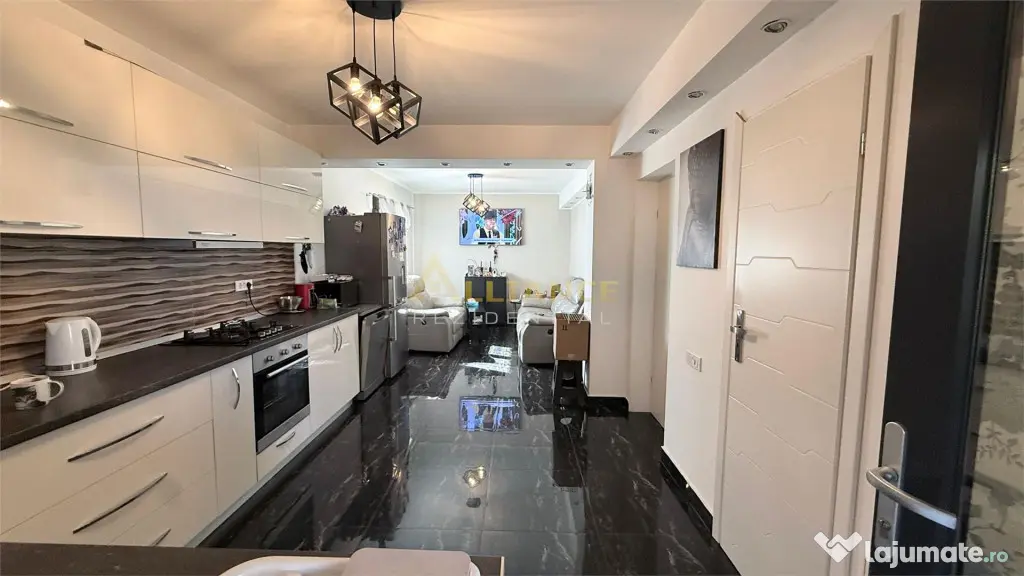 Casa Individuala - 4 camere - 2 bai - 250mp teren
