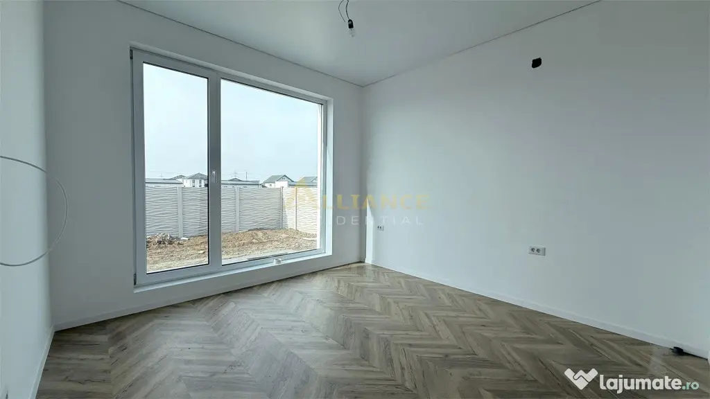 Casa Individuala - 4 camere - 2 bai - 371 mp teren