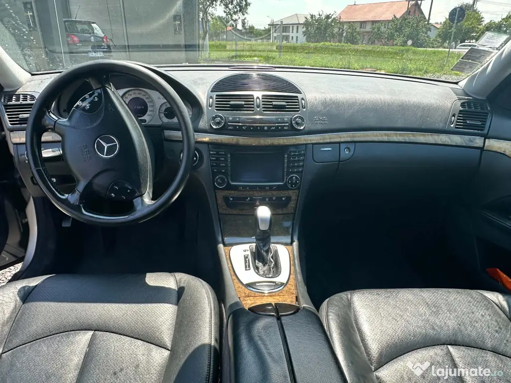 MERCEDES-BENZ E-Class 2004 — imagine 2