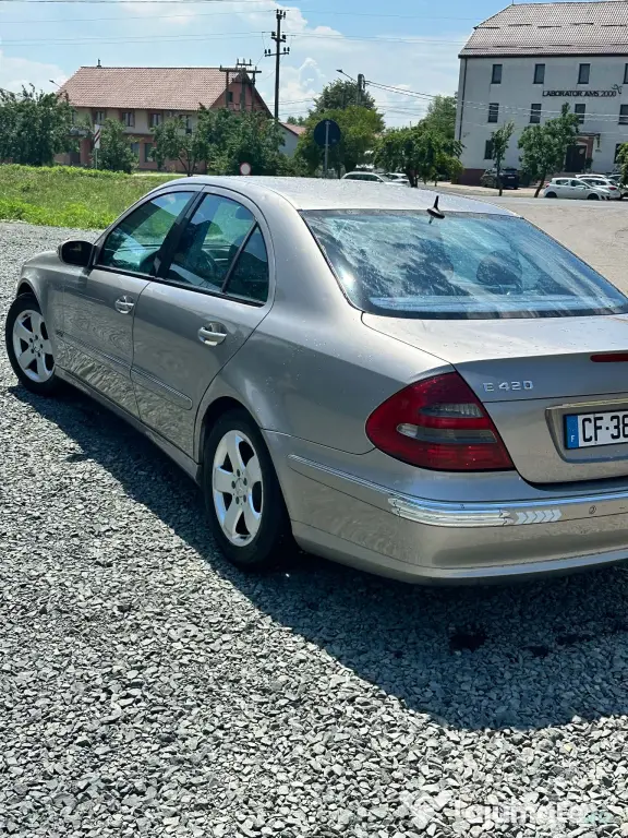 MERCEDES-BENZ E-Class 2004 — imagine 5