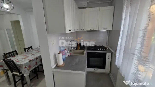 Apartament decomandat 3 camere, 76 mp, mobilat, centrala, AC