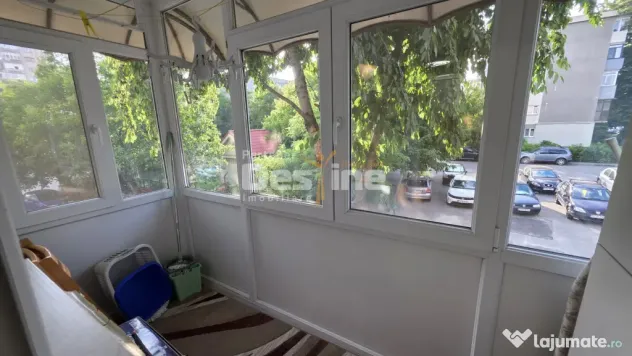 Apartament decomandat 3 camere, 76 mp, mobilat, centrala, AC
