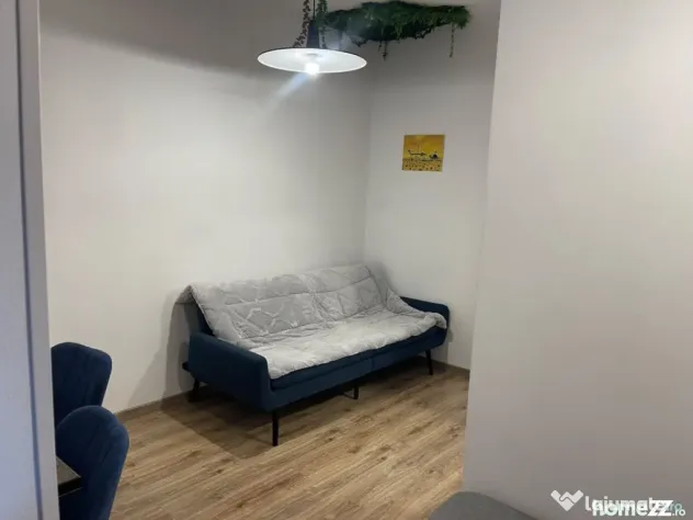 Garsonieră de închiriat – 37 mp, complet utilată, zona