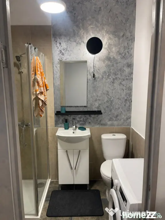 Garsonieră de închiriat – 37 mp, complet utilată, zona