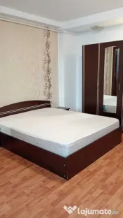 Piata sudului parter vila intrarea graiului 