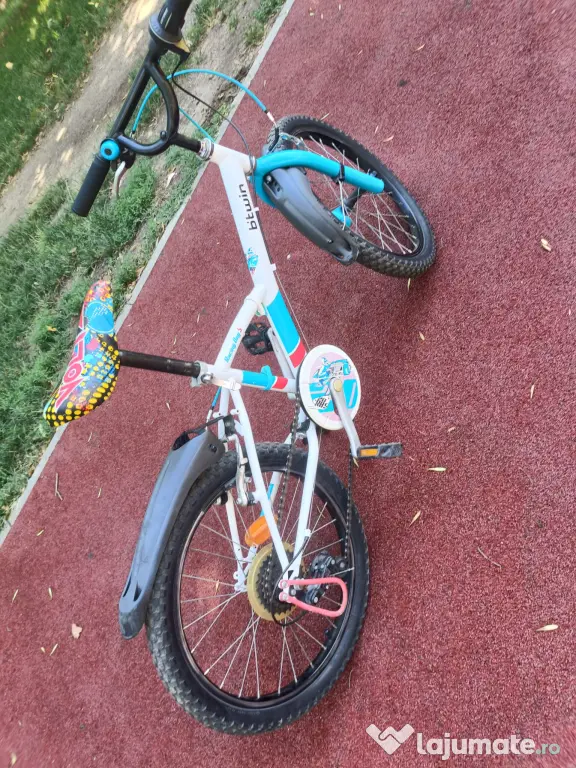 Bicicletă copii 6-9 ani
