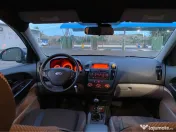 Vand/Schimb Kia Cee'd 2009 1.4 Benzina 