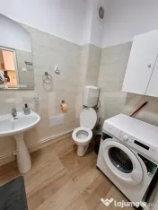 De închiriat apartament 3 camere – Zona Poliție, Hunedoa