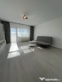 Vând apartament 3 camere 100 mp Pantelimon
