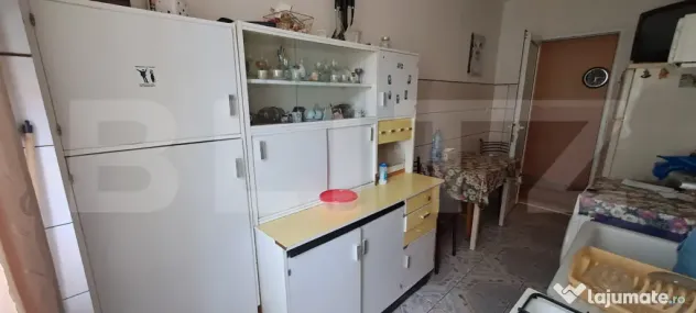 Cernatu, Săcele – Apartament 2 camere cu balcon mare, par