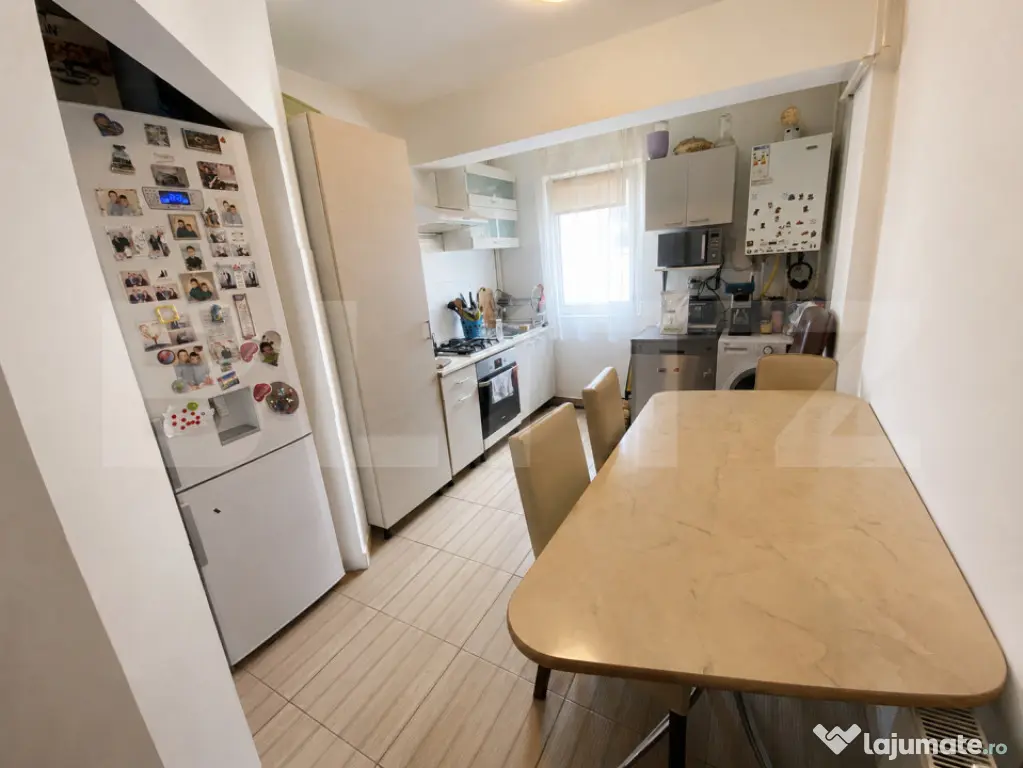 Apartament 2 camere, decomandat, 54 mp, 2 balcoane, Baciu, z