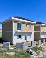 Casa individuala - despartita prin terasa - 4 benzi - zona e