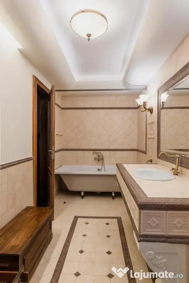 Vilă spațioasă cu 5 camere, mobilată lux, Strada Paris