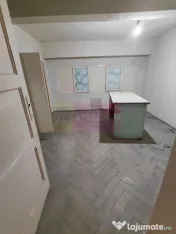 Basarabia spatiu comercial stradal 