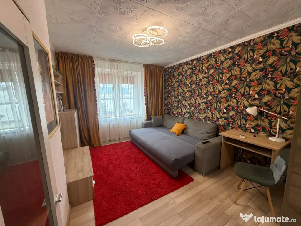 Garsonieră decomandată, 30 mp, ultracentrală, lângă Pri