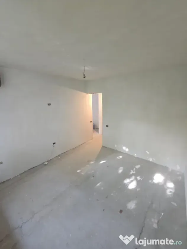 Apartament de vanzare direct proprietar 2 camere central