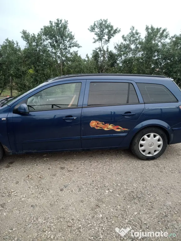 vand urgent opel astra break