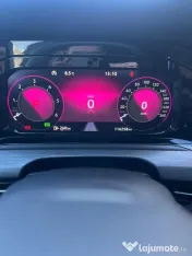 Volkswagen Golf 8 STYLE (Automat) TVA deductibil