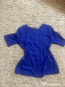 Bluza albastra!