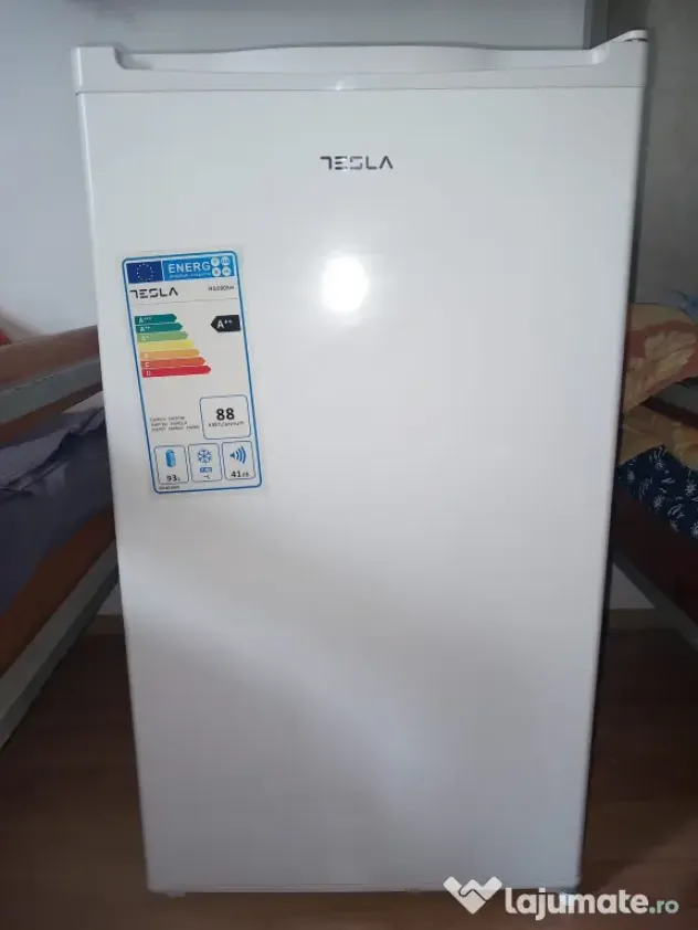 Frigider de mărime medie