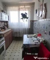 Apartament 2 camere semidecomandat – 45,5 mp utili + balco 