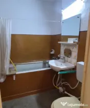 Apartament 2 camere semidecomandat – 45,5 mp utili + balco 