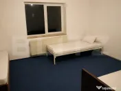 Casă cu 3 apartamente+garaje - 372 mp și teren liber 1.413 
