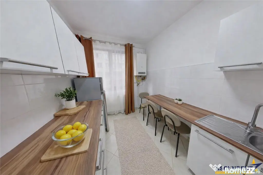 Apartament 2 camere,luminos,incadrat de liniste si verdele n - Brasov (Brasov)