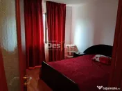 Apartament decomandat 3 camere, cartier Rovine 