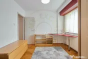 Apartament 3 camere ultracentral, Pitesti, AG 