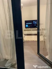 Apartament 3 camere central, 2 băi, complet mobilat și uti