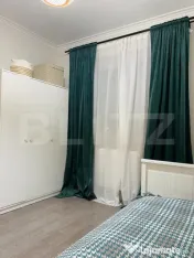 Apartament 3 camere central, 2 băi, complet mobilat și uti