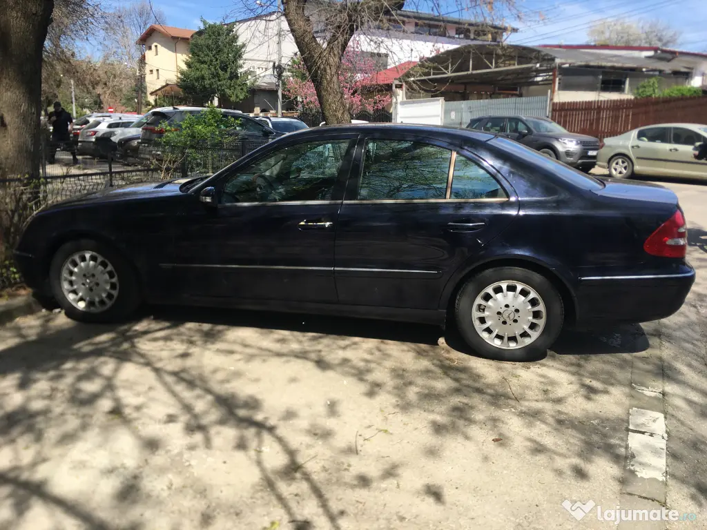 Vând Mercedes W211 CDI 270 din 2004