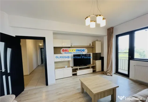 Apartament 3 camere, decomandat I 1 Decembrie