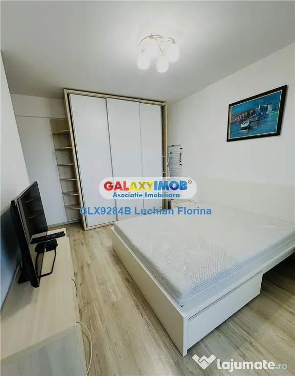 Apartament 3 camere, decomandat I 1 Decembrie