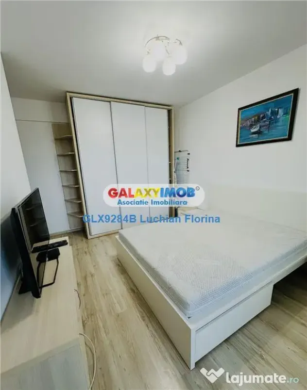 Apartament 3 camere, decomandat I 1 Decembrie